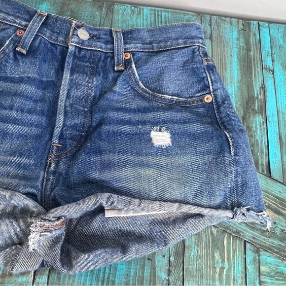Levi’s 501 Denim Cut off High Rise Jean Shorts Button Fly Raw Hem Size 25 - Picture 4 of 13